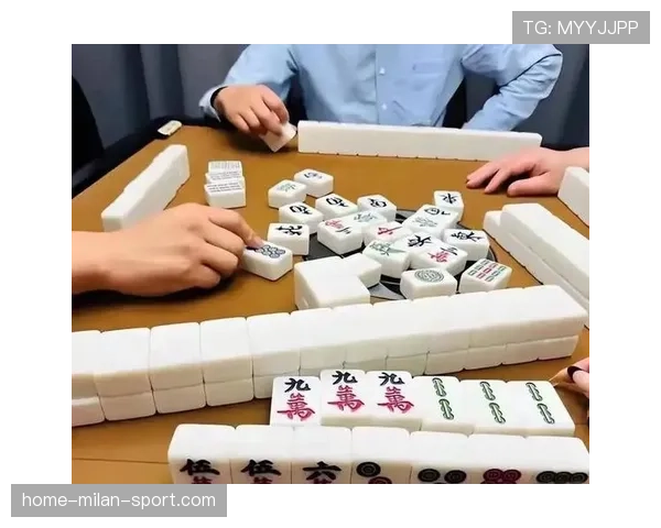 [战队名]赛前放松视频：他们居然在休息室里打起了麻将？这心态也太稳了😂